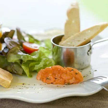 Le Vouglans - Restaurant La Valouse Hotel Orgelet